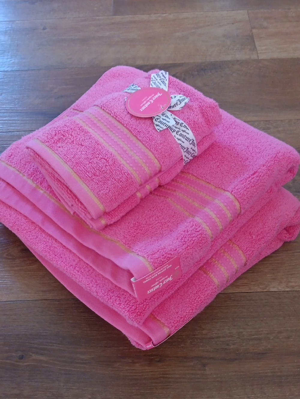 NWT Juicy Couture Y2k Color 💗 Pink And Gold Towel Set